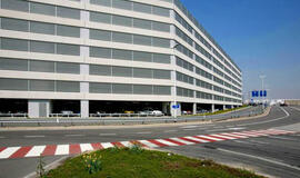 Žuvo nuo platformos Briuselio oro uoste nušokęs Serbijos pasiuntinys NATO