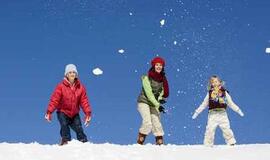 Belgija: už mestą sniego gniūžtę gresia 100 eurų bauda