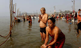 Indijoje prasideda didžiausias pasaulyje religinis festivalis "Kumbh Mela"