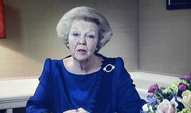 Nyderlandų karalienė paskelbė perduodanti sostą savo vyriausiajam sūnui