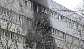 Per gaisrą Paryžiaus priemiestyje penki žmonės žuvo, 13 sužeista