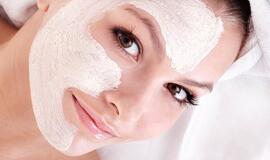 Trys žiemiškos veido kaukės