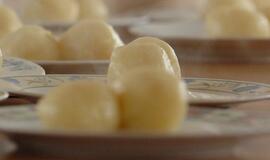 „Emigrantai“: nuo statybų verslo Lietuvoje iki garuojančių cepelinų Barselonoje