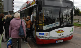 Nauji autobusai džiugins tik pusę keleivių