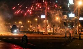 Per naujus protestus Kaire žuvo jaunuolis, 32 žmonės sužeisti