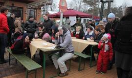 Stintų kvapas į Palangą sutraukė minias