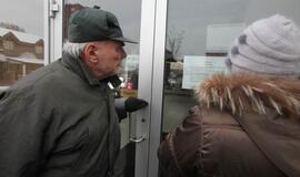 Užrakintas Ūkio bankas šokiravo žmones