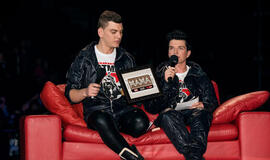 Rolas: „Moterys gudresnės, bet mes toliau sisiojam“