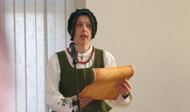 „Sidabrinės nendrės“ premija skirta šilutiškei lietuvininkų tarmės puoselėtojai