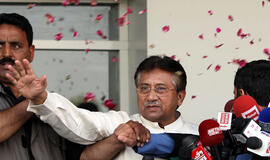 Buvęs Pakistano prezidentas P. Mušarafas po trejų metų grįžo į tėvynę