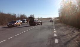 Svečius skolintu automobiliu vežiojęs jaunuolis - ligoninėje