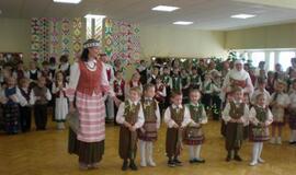 Klaipėdos darželinukai kovo 11-ąją pasitinka tarmiškai