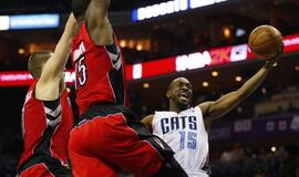 "Raptors" su Jonu Valančiūnu pralaimėjo absoliučiai NBA lygos autsaiderei "Bobcats" ekipai