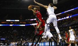 "Raptors" su Jonu Valančiūnu pralaimėjo absoliučiai NBA lygos autsaiderei "Bobcats" ekipai