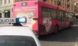 Klaipėdoje autobuso veidrodis kliudė merginos galvą