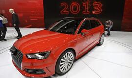 Ženevoje prasideda 83-oji tarptautinė automobilių paroda