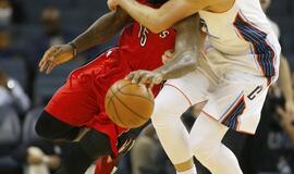 "Raptors" su Jonu Valančiūnu pralaimėjo absoliučiai NBA lygos autsaiderei "Bobcats" ekipai