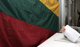 Trijose apygardose renkami trys Seimo nariai