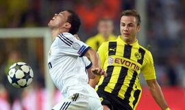 "Borussia" su fantastiškai sužaidusiu Robertu Lewandowskiu pastatė "Real" į vietą