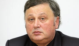 Arvydas Garbaravičius: "Griūtys ir skilimai šalies partinėje panoramoje neišvengiami"