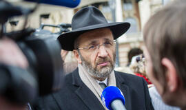 Atsistatydina Prancūzijos vyriausiasis rabinas