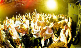 Ilgai lauktą pavasarį Klaipėda pasitinka latino muzikos ritmu