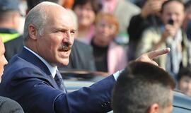 Pasak Aleksandro Lukašenkos, pasieniečiai panaudos ginklus, jei vėl bus mėginama prasiveržti per sieną