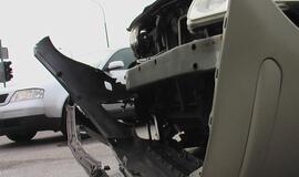 Avarijos kaltininkas pildė dvi eismo įvykių deklaracijas