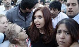Urugvajaus prezidentas pavadino Argentinos valstybės vadovę "sena ragana”