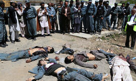Afganistane nukauti šeši savižudžiai