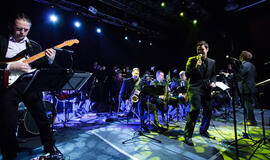 Kovai su “šešėliu” pasitelks džiazo ritmus