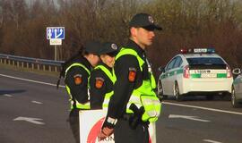 Rytą policija tikrino vairuotojų blaivumą