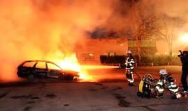 Riaušės Švedijoje išsiplėtė už Stokholmo ribų