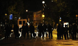 Stokholme nerimsta riaušės ir pastatų niokojimas