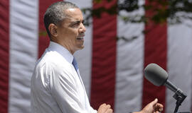 Barakas Obama sieks ženkliai sumažinti šiltnamio efektą sukeliančių dujų išmetimą
