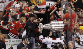 "Blackhawks" ledo ritulininkai - NHL čempionai