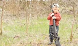 Ketverių metų vaikas JAV nušovė tėvą