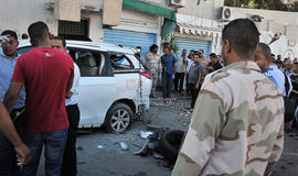 Libijoje po Italijos ambasados automobiliu rasta bomba
