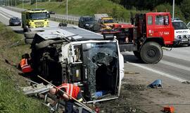 Lietuvoje registruotas autobusas apsivertė kelyje iš Oslo į Švediją