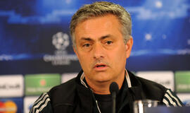 Oficialu: Jose Mourinho stoja prie „Chelsea“ vairo
