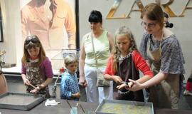 „Spalvota viltis“ miestelėnus susipažindino su Ebru menu