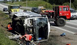 Švedijoje į avariją pateko du autobusai, 14 žmonių sužeista