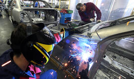 Baltarusija ir Kinija kartu statys stambią automobilių gamybos įmonę