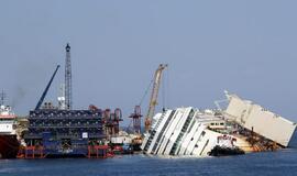 "Costa Concordia" išgabenimas iš nelaimės vietos atsieis 500 mln. eurų