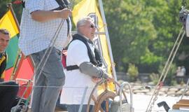 Rinktinės pasiplaukiojimas jachta