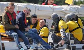 Rinktinės pasiplaukiojimas jachta