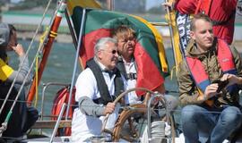 Rinktinės pasiplaukiojimas jachta