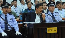 Buvęs įtakingas Kinijos politikas Bo Silajus pripažino finansinius nusikaltimus