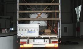 Kontrabandinį krovinį gabenęs vairuotojas prisipažino pats sumontavęs slėptuvę