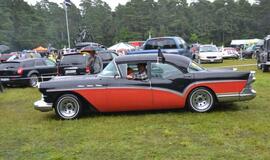 Amerikietiškų automobilių suvažiavimas "American Spirit"